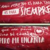 Cojin cuadrado rojo tienes un no se que / te amo